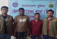 বরগুনায় ভুয়া ডিবি পরিচয় গ্রেফতার ২